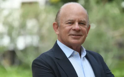 CÉSAR LITVIN: «A NADIE LE SIRVE TENER LOS DÓLARES EN EL COLCHÓN»