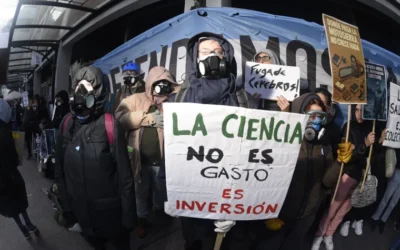 MÁS DEUDA, MENOS CIENCIA; POR REYNALDO SIETECASE
