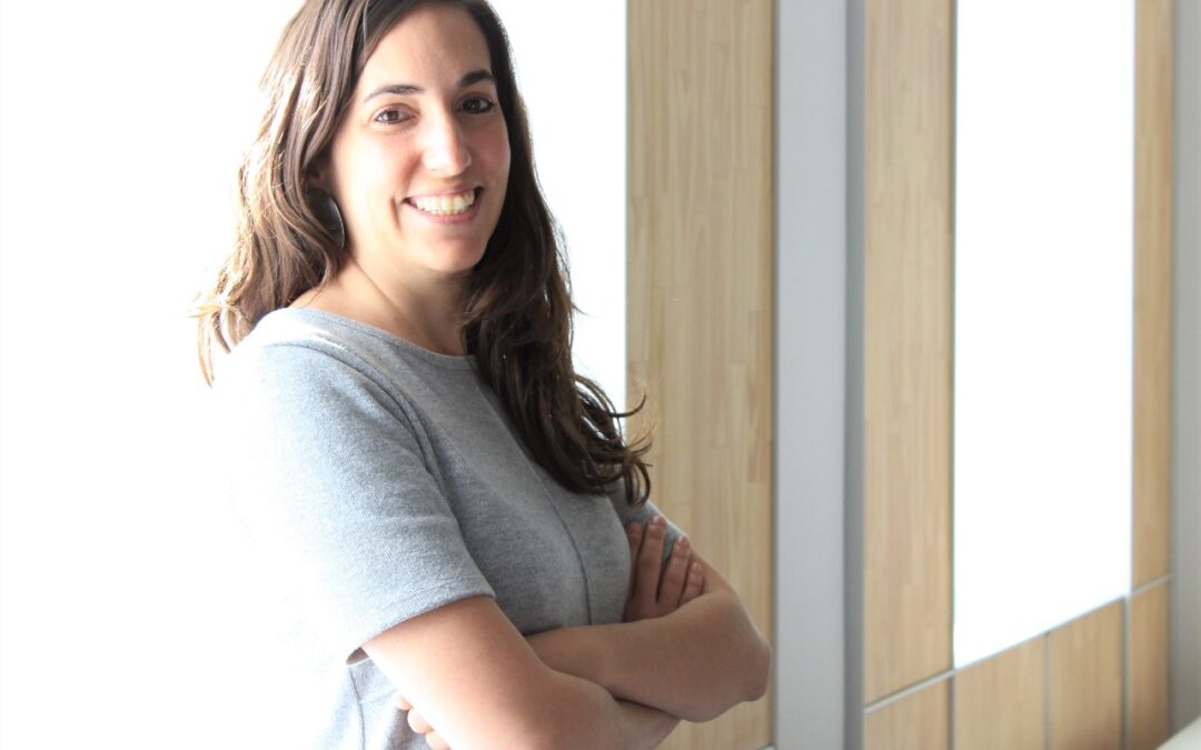 CAMILA PEROCHENA: «EL REVISIONISMO POR PARTE DEL ESTADO ES ALGO NATURAL, EL PROBLEMA ES QUERER TRANSMITIR UNA ÚNICA HISTORIA»