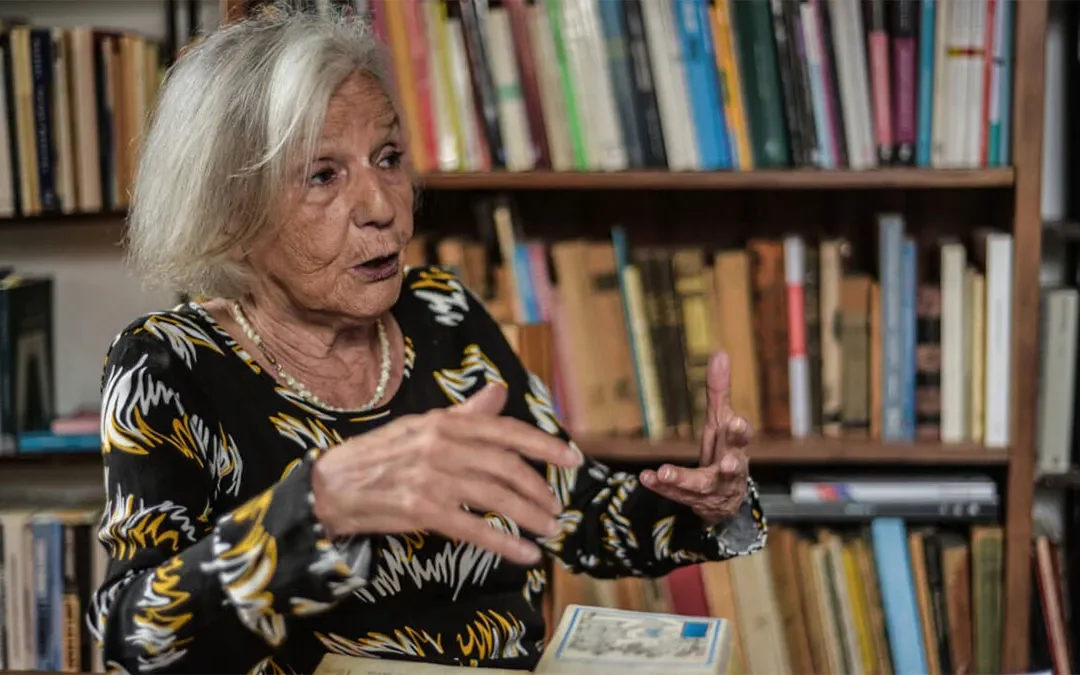 LA HERENCIA DE BEATRIZ SARLO Y EL CUENTO DEL ENCARGADO; POR CECILIA DI LODOVICO