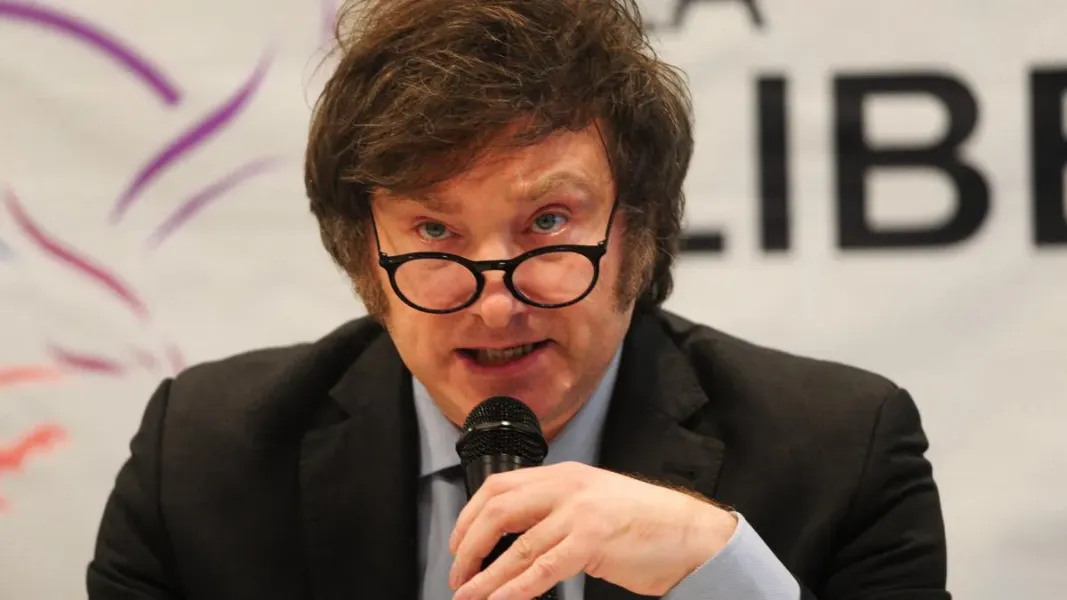 MILEI Y LA CAMPAÑA BONAERENSE; POR FEDERICO MILENAAR