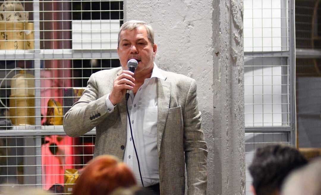 NESTOR FENOGLIO: «HACE MÁS DE CUARENTA AÑOS QUE NO HAY UNA PARTICIPACIÓN ELECTORAL TAN BAJA EN SANTA FE»