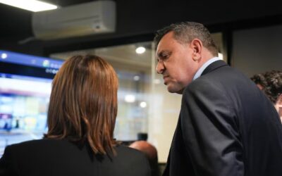 EL INOPORTUNO DESPIDO DE 24 POLICÍAS Y EL OPORTUNISMO DE LA LIBERTAD AVANZA; POR CECILIA DI LODOVICO