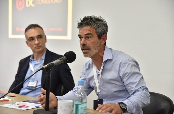 ANÍBAL URIOS: «ESTA EL LA ÚLTIMA ELECCIÓN DE LA VIEJA POLÍTICA»