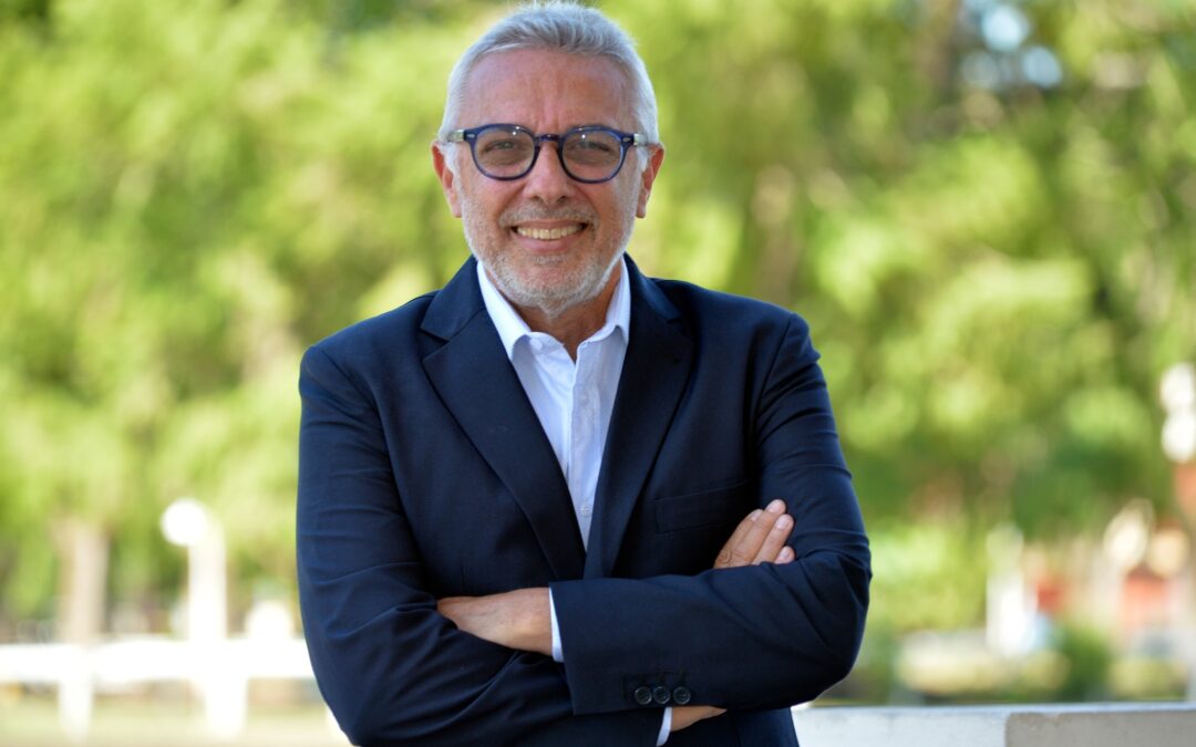 JULIO ZAMORA: «ESTA FUERZA TIENE LA VOCACIÓN DE ROMPER CON LA POLARIZACIÓN Y RECUPERAR EL DIÁLOGO POLÍTICO»
