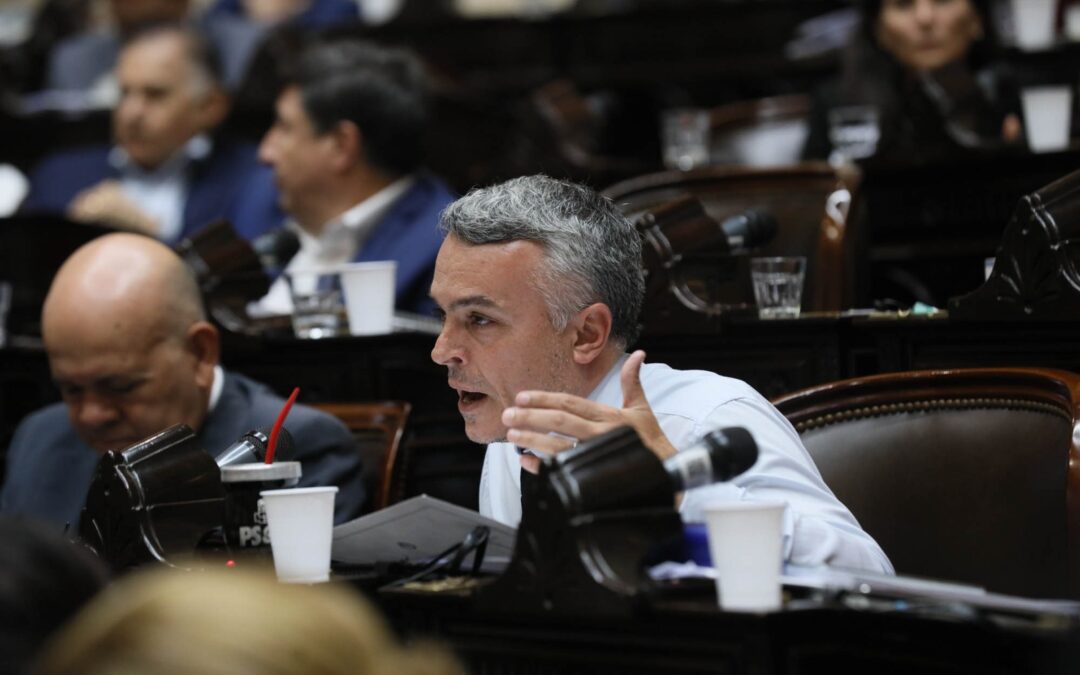 ESTEBAN PAULÓN: «EL GOBIERNO DE JAVIER MILEI ESTÁ A LA DERIVA Y EL PROYECTO POLÍTICO FRACASÓ»