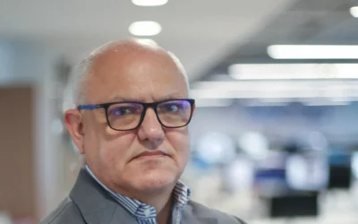 JAVIER TIMERMAN: «ES DIFÍCIL IMAGINAR UNA SALIDA OPTIMISTA SIN UN CAMBIO DE RUMBO DEL GOBIERNO»