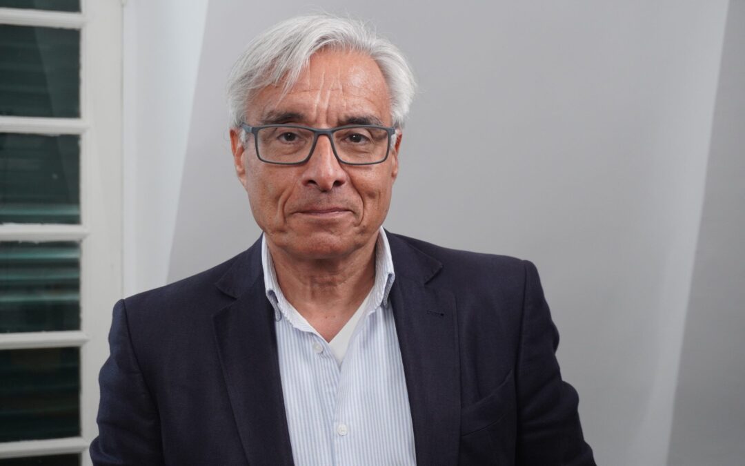 EDUARDO FIDANZA: «EL GOBIERNO DE EEUU NO VA A SOLTAR UN DÓLAR HASTA EL 27 DE OCTUBRE»