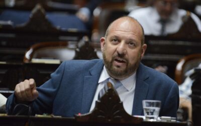 CARLOS D’ALESSANDRO: «MILEI VINO A HACER UN SERVICE TÉCNICO AL PAÍS QUE TERMINA EN DICIEMBRE DEL 27, HAY QUE BUSCAR QUIÉN CONTINÚE»