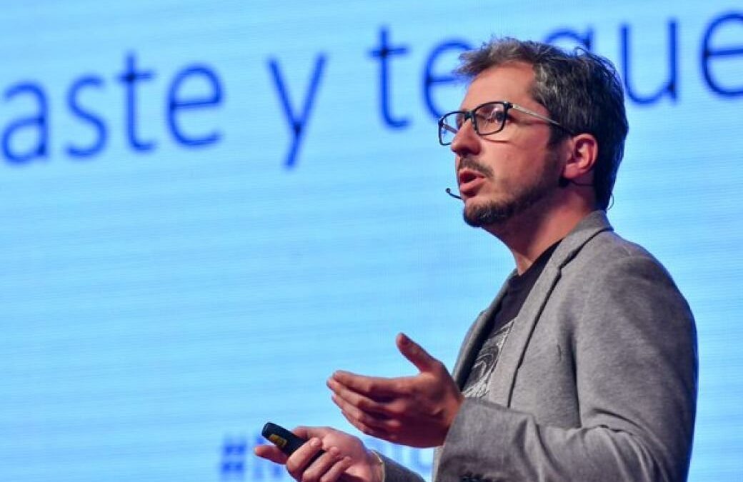 FACUNDO CRUZ: «LOS PRESIDENTES DEL MUNDO ESTÁN GOBERNANDO CON UN 40% DE APROBACIÓN EN PROMEDIO»