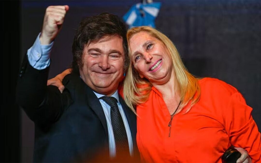 COMIENZA LA SEGUNDA ETAPA DEL GOBIERNO: MILEI CONSOLIDA SU LIDERAZGO MIENTRAS SE REORDENA EL GABINETE; POR HERNÁN CAPPIELLO