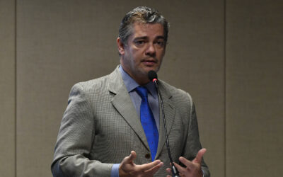 MARCOS TROYJO: «BRASIL Y ARGENTINA DEBEN UNIR FUERZAS PARA ATRAER INVERSIONES»