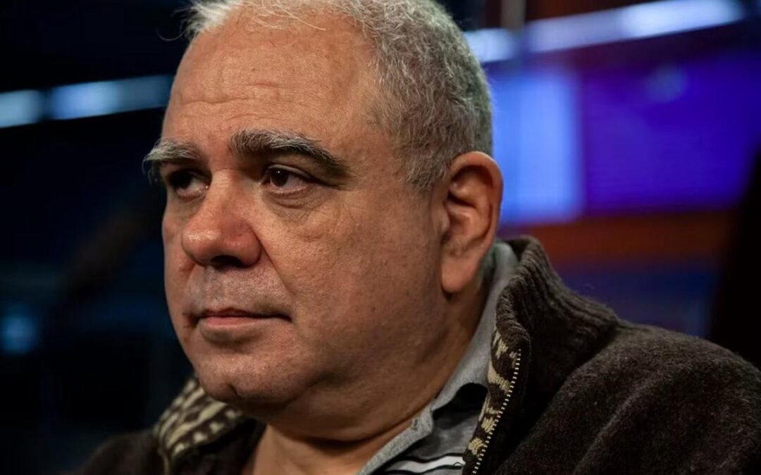 SANTIAGO O´DONNELL: «LAS FILTRACIONES SON EL ARMA MÁS EFECTIVA PARA DENUNCIAR VIOLACIONES A LOS DERECHOS HUMANOS Y HECHOS DE CORRUPCIÓN»