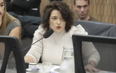 SABRINA SELVA: «MILEI ESTÁ DISOCIADO DE LA REALIDAD ARGENTINA»