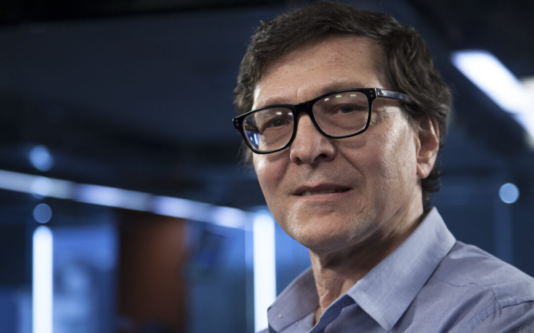 FERNANDO RUIZ: «EL GOBIERNO DE MILEI Y EL KIRCHNERISMO TIENEN MUCHAS SIMILITUDES»