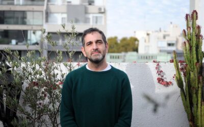 NICOLÁS GIL LAVEDRA: «LOS MILITARES FUERON DEJANDO CABOS SUELTOS, PENSABAN QUEDARSE MUCHO TIEMPO EN EL PODER»