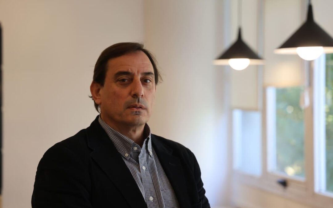 JAVIER CURCIO: «EN MUCHAS UNIVERSIDADES ESTAMOS PERDIENDO LOS MEJORES TALENTOS»