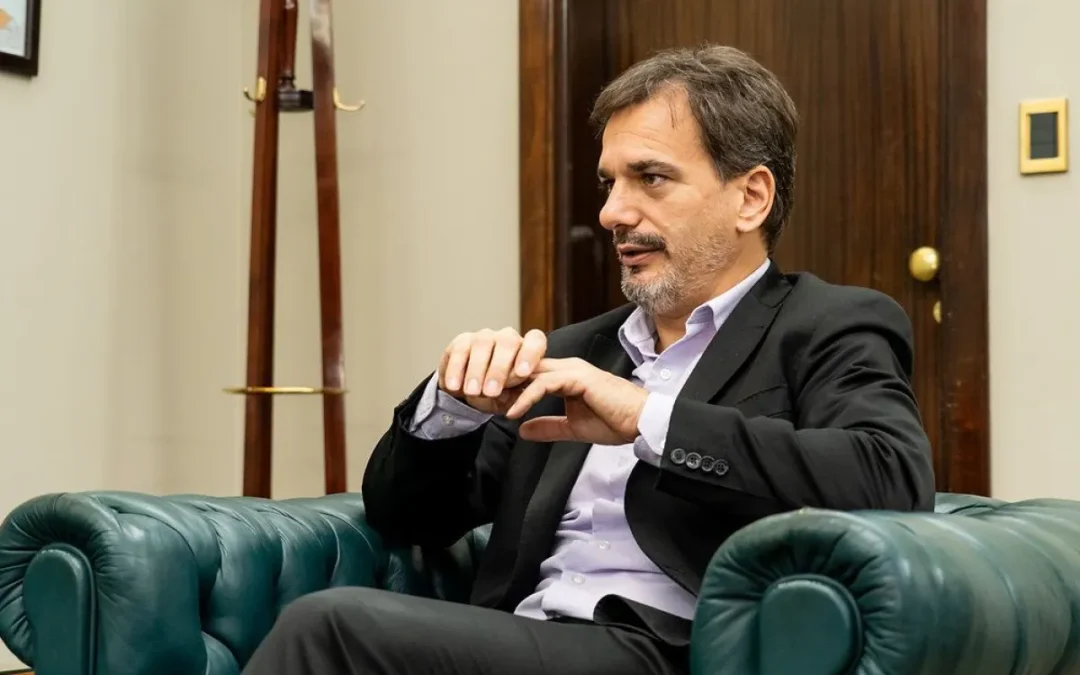 SEBASTIÁN GALMARINI: «TENEMOS QUE RESETEAR AL PERONISMO Y RECONSTRUIR RELACIONES CON MUCHOS SECTORES DE LA COMUNIDAD»