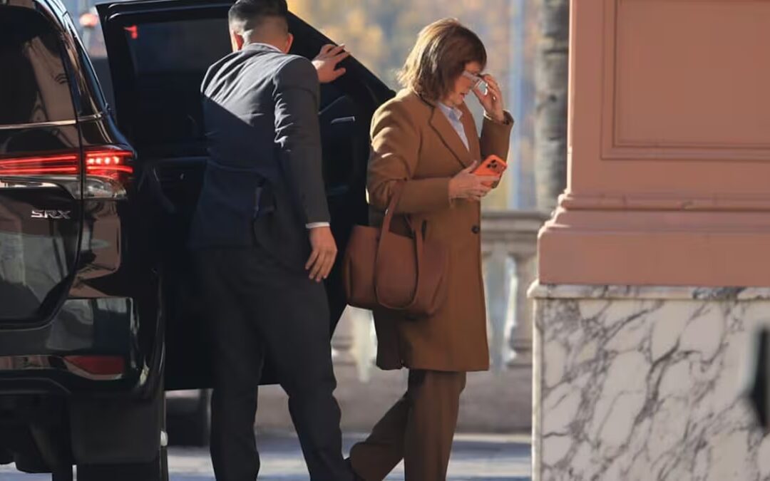 CAPUTO, KARINA Y BULLRICH: EL OFICIALISMO VUELVE A EXPONER SUS TENSIONES; POR RAMÓN INDART