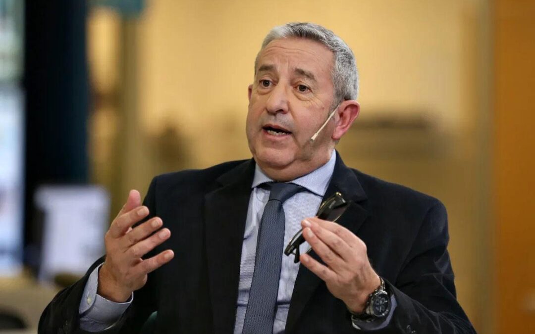 JULIO COBOS: «LA LEY DE ETIQUETADO FRONTAL BUSCA PREVENIR PATOLOGÍAS»