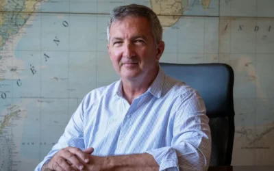 JORGE DAY: «LA MINERÍA ES POCO INTENSIVA EN EMPLEO»