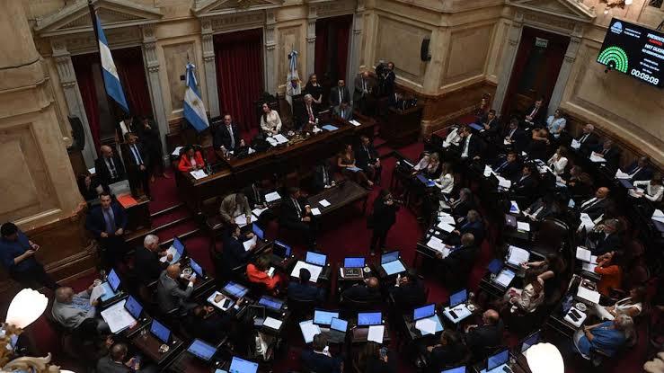 ¿QUÉ PROYECTOS BUSCA APROBAR EL GOBIERNO TRAS EL RECESO?; POR FEDERICO MILENAAR