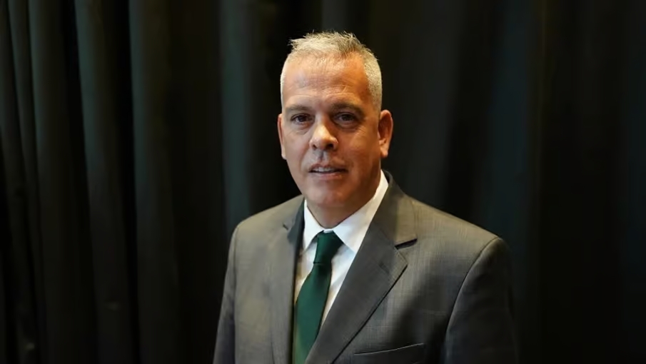DIEGO ARMESTO: «LA AMPLITUD DEL PROYECTO DE LEY ES MUCHO MÁS ABARCATIVA QUE LA CUESTIÓN MALVINAS»