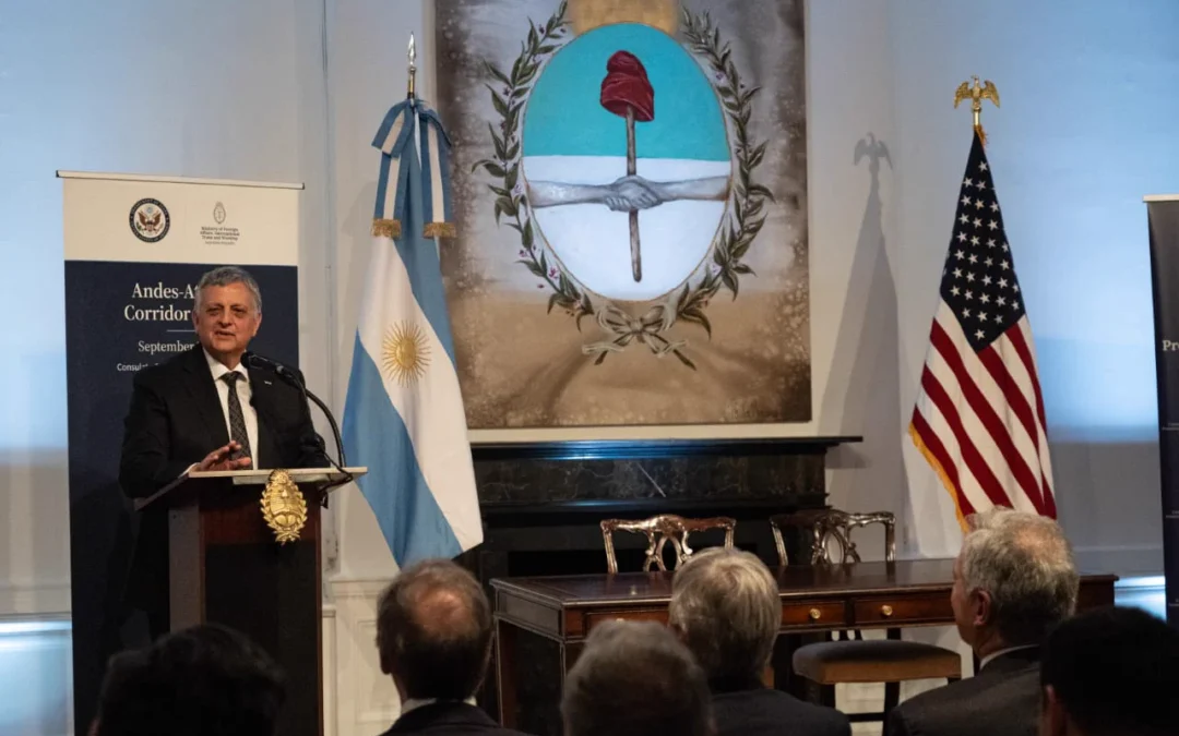 YPF CONSIGUE FINANCIAMIENTO MILLONARIO PARA ARGENTINA LNG Y HORACIO MARÍN FORTALECE SU GESTIÓN; POR MARIANO ESPINA